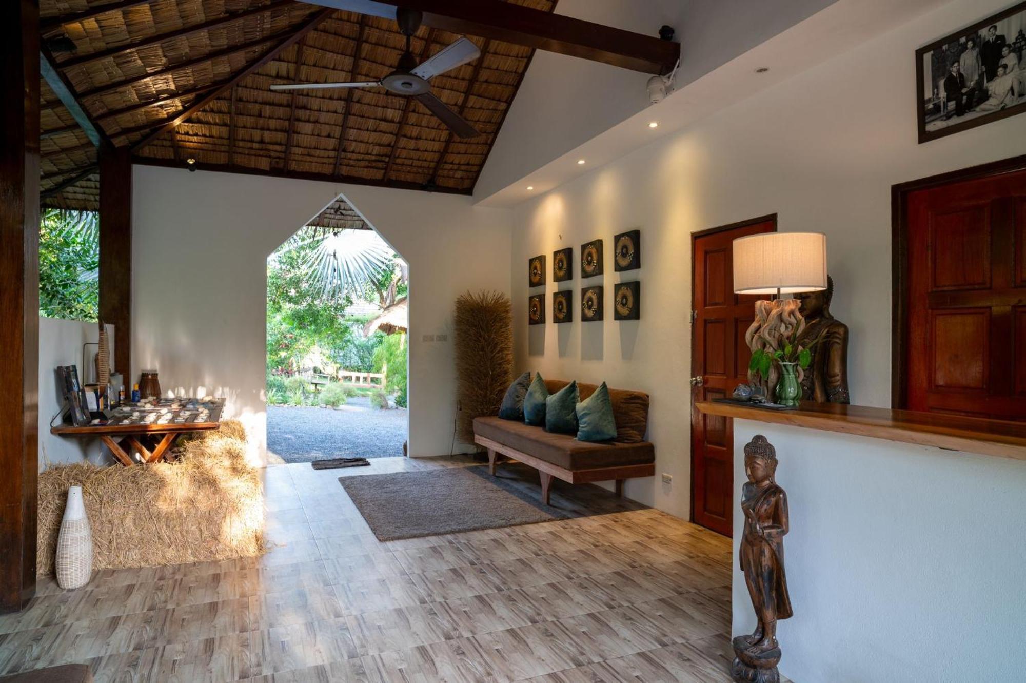 Tropical Season Villa Resort Mae Nam Buitenkant foto