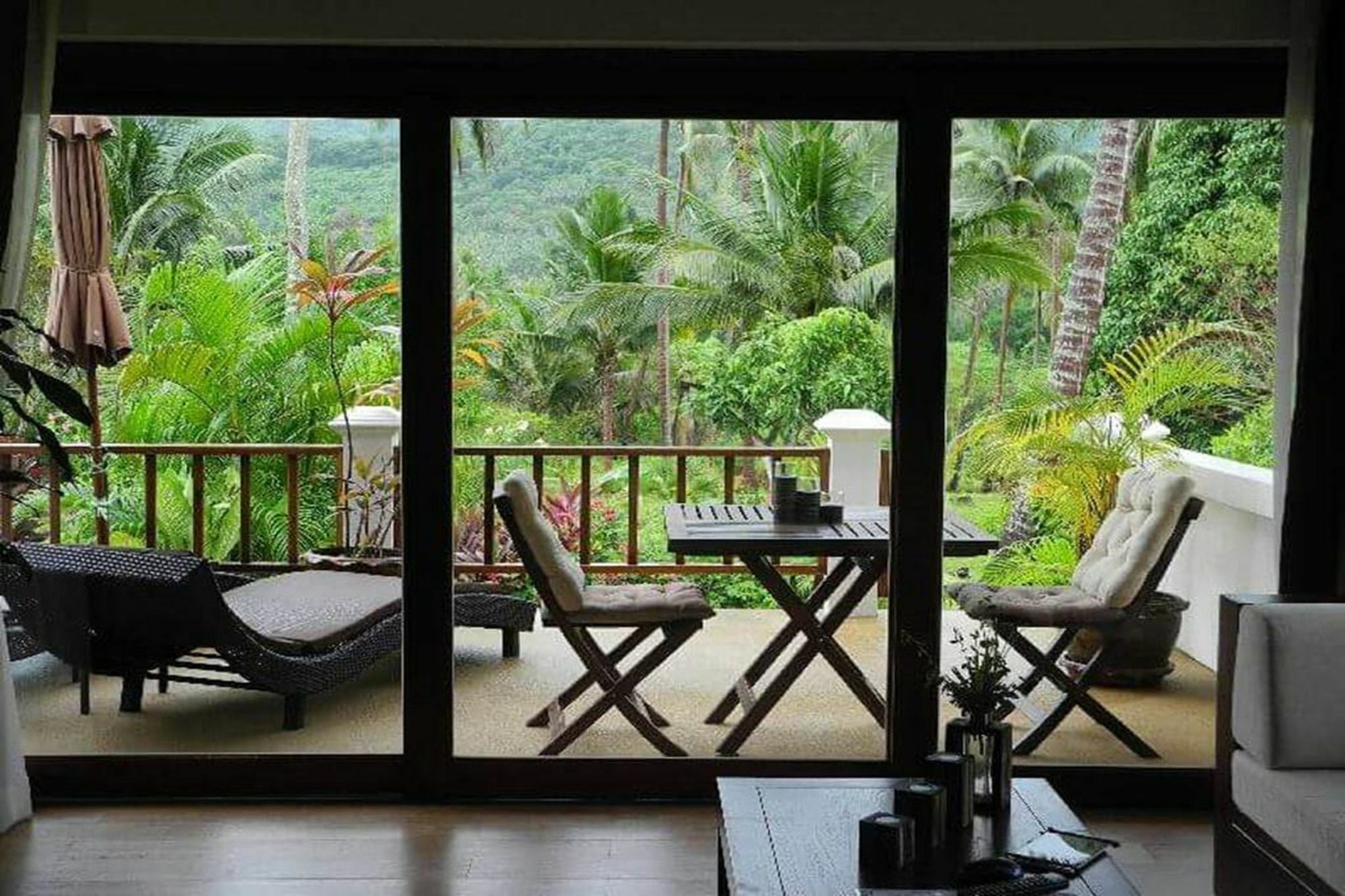 Tropical Season Villa Resort Mae Nam Buitenkant foto